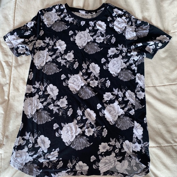 Pacsun Flower Tee - Picture 1 of 3